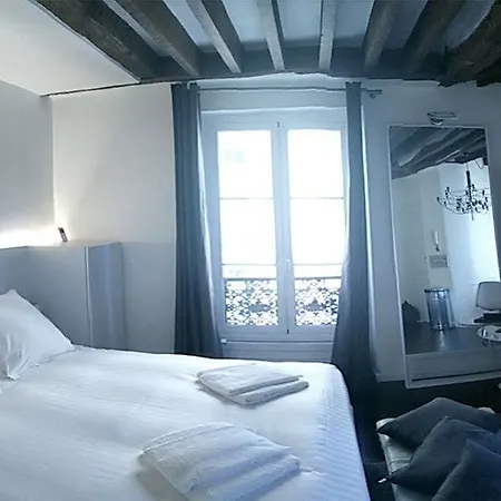 콘데 시크 스튜디오 *